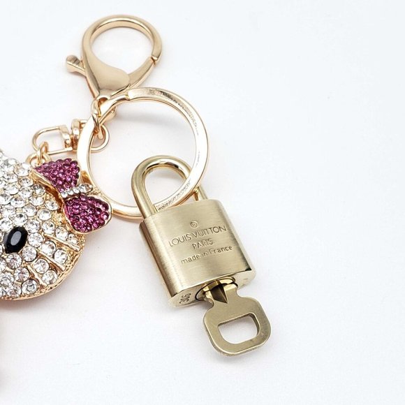 100% Auth Louis Vuitton Lock & Key with unbranded Bagcharm, Keycharm, Keychain - Picture 6 of 9